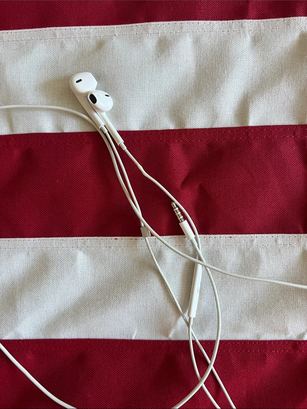Apple EarPods Headphones